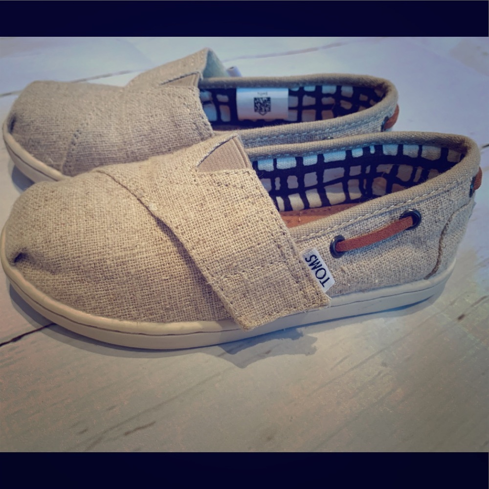 🔥🔥 SALE Canvas Tiny Toms